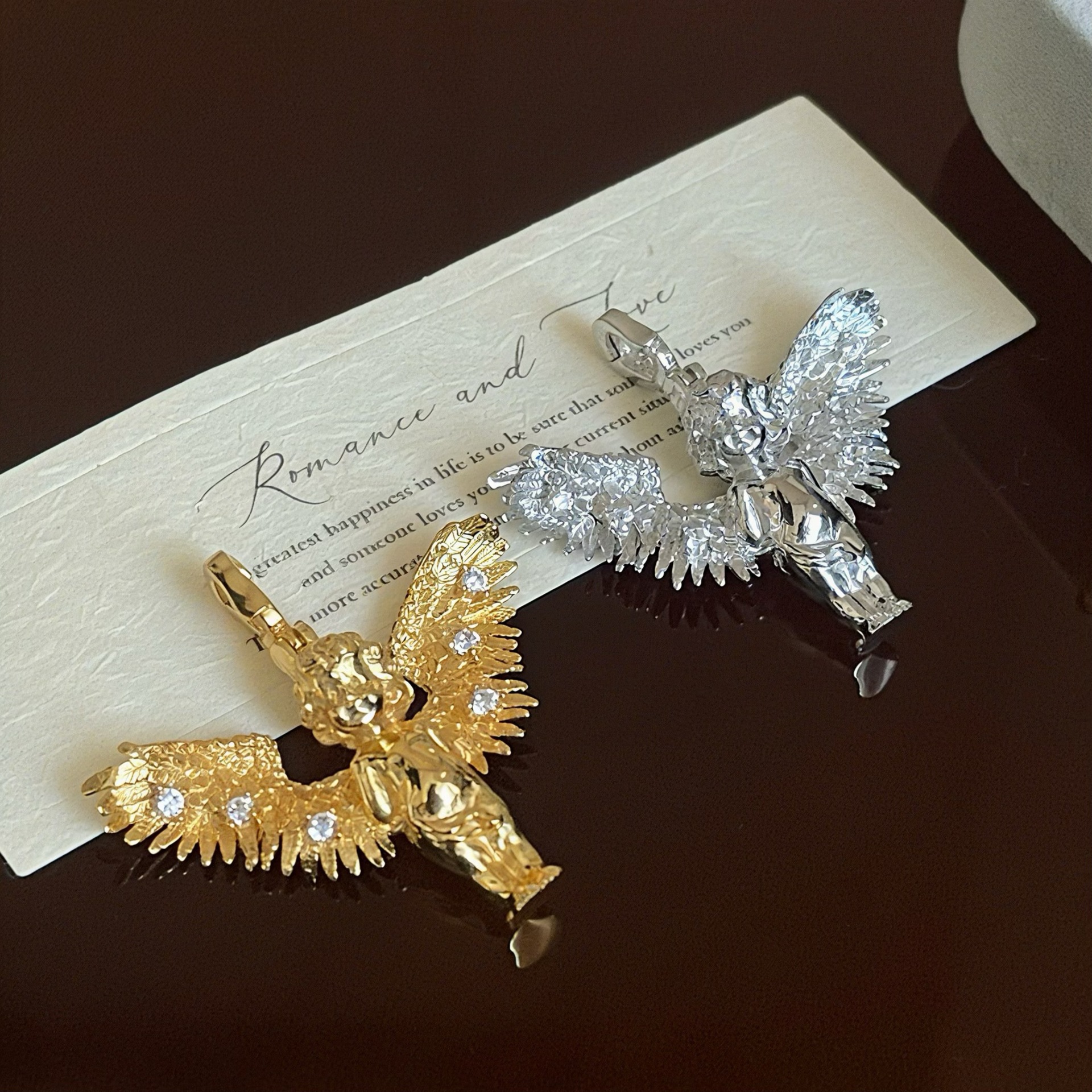925 Silver Winged Cupid Angel Cubic Zirconium Fashion Necklace Pendant